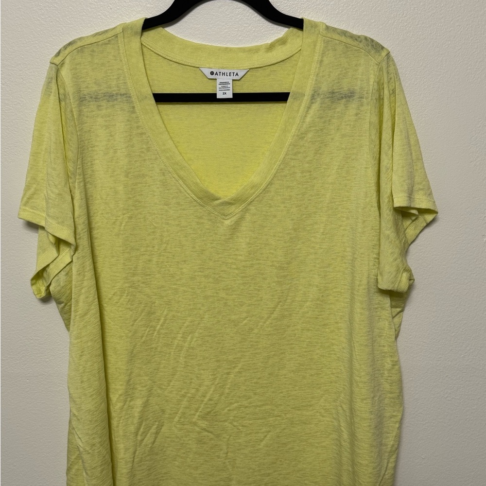 Athleta Women's Breezy V Neck Tee Yellow Plus Size